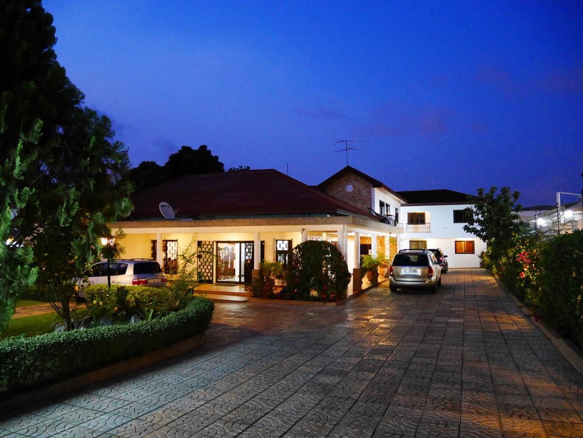 Lavender Lodge Hotel Аккра Екстер'єр фото